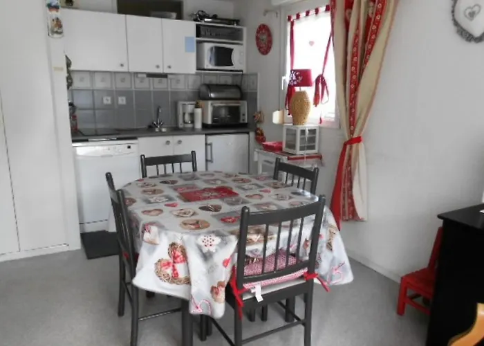 Aspin I - 6 Personnes Au Centre Du Village Mae-6184